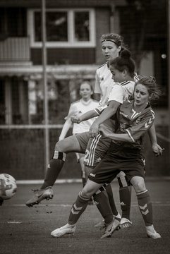 Bild 1929 - B-Juniorinnen HSV - FF USV Jena : Ergebnis: 3:1